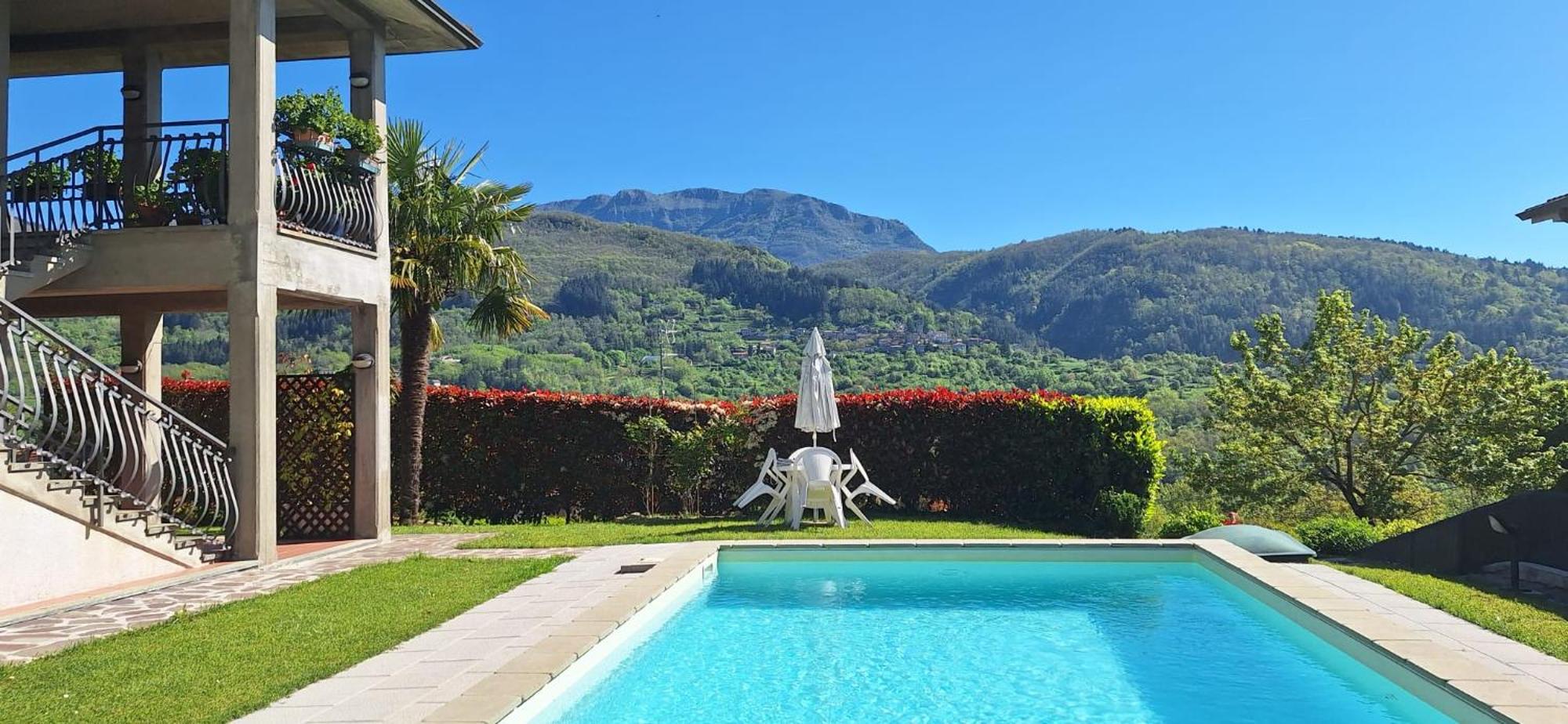 B&B Da Franca Camporgiano Exteriör bild