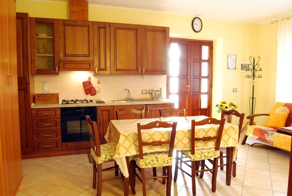 B&B Da Franca Camporgiano Rum bild