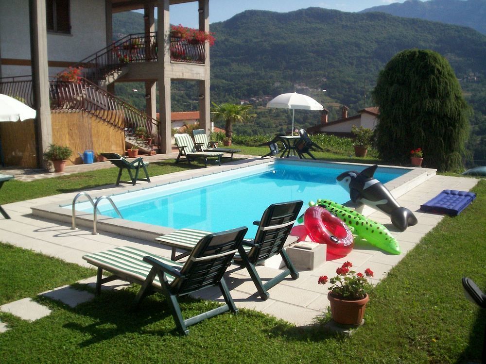 B&B Da Franca Camporgiano Exteriör bild